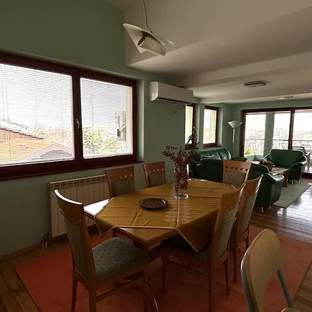 Skyline View Apartamento *