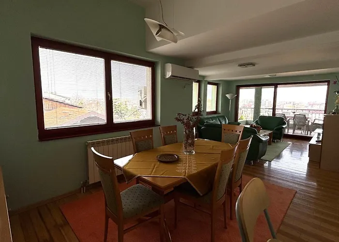 Skyline View Apartament *